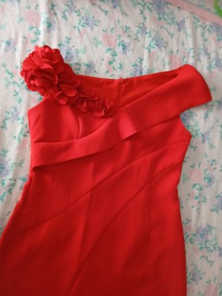 Vestido rojo fiesta Shein Talla S/M nuevo