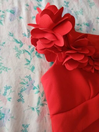 Vestido rojo fiesta Shein Talla S/M nuevo