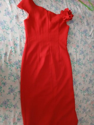 Vestido rojo fiesta Shein Talla S/M nuevo