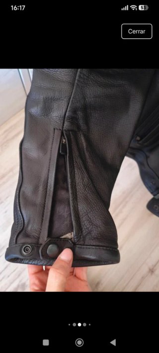 Cazadora de piel para moto