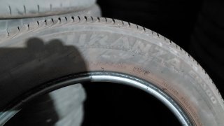Neumáticos 215/55/16