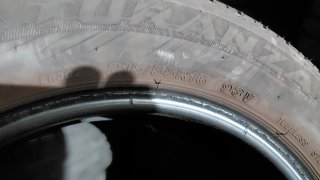 Neumáticos 215/55/16