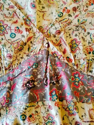 Blusa floral verano mujer Stradivarius Talla S/36