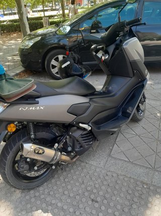 Yamaha NMAX 125 Scooter Gris