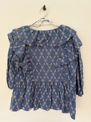 Camisa Zara bordada volantes azul