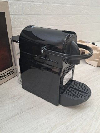 Macchina da caffè Nespresso DeLonghi Inissia