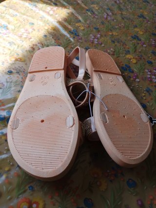 Sandalias Jomix Shoes Talla 40. Color salmón