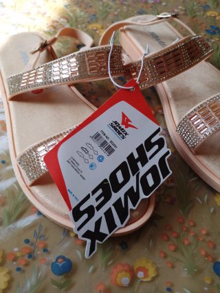 Sandalias Jomix Shoes Talla 40. Color salmón