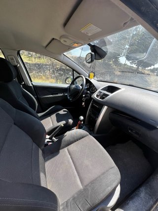 Peugeot 207 2007