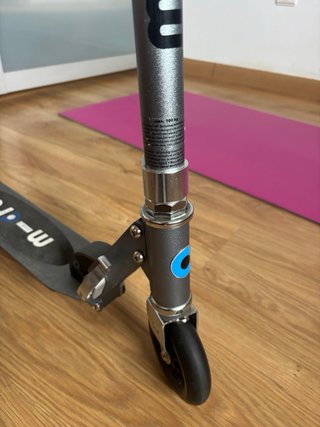 Patinete plegable Micro Bullet original.