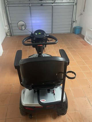Scooter eléctrico Apex como nuevo
