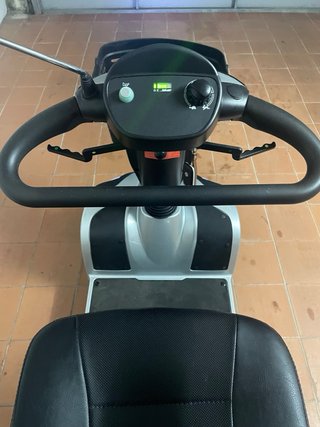 Scooter eléctrico Apex como nuevo