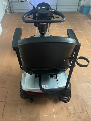 Scooter eléctrico Apex como nuevo