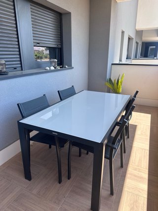 Mesa y 4 Sillas Jardín Cristal Metal