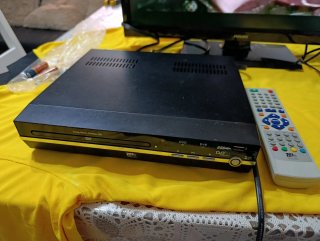 Reproductor DVD con pierto USB + TDT Easy Home