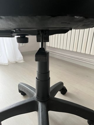 Silla de estudio giratoria y regulable