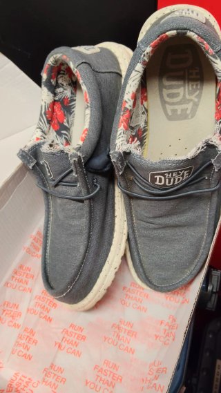 Scarpe HeyDude grigie e multicolor con scatola