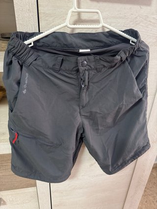 Pantalón senderismo Quechua Talla S convertible