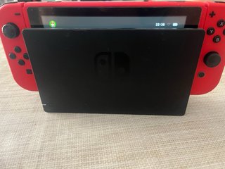 Nintendo Switch Azul y Rojo