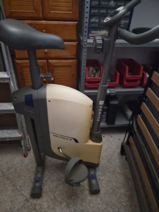 Bicicleta Estática Domyos plegable.