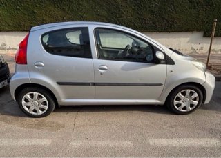 Peugeot 107 2009