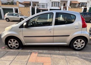 Peugeot 107 2009