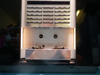 Bang & Olufsen