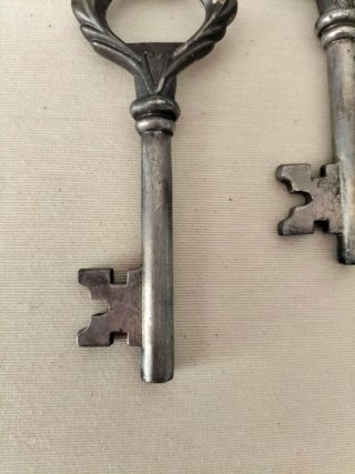 Chiavi antiche decorative