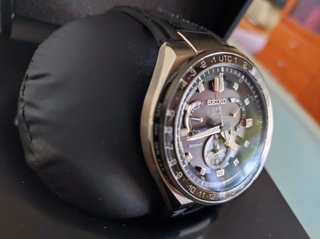 Seiko Astron GPS Solar Reloj Hombre ejecutive