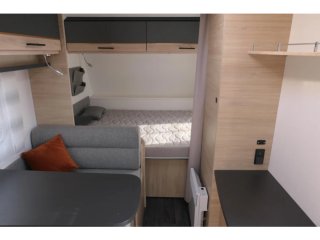 Caravana Sterckeman 420 Confort Autónoma