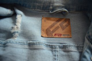 Cazadora Vaquera corta de mujer, talla S