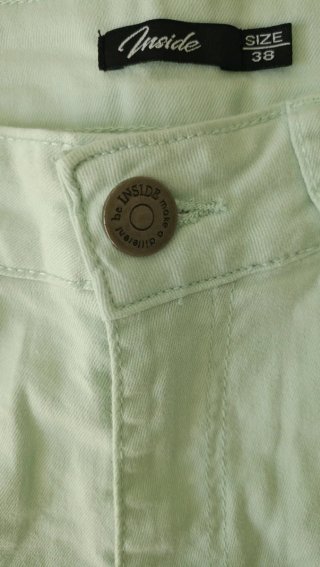 Pantalón corto vaquero verde menta Inside Talla M