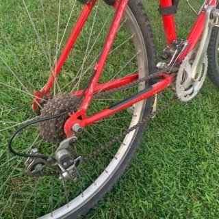 Bicicleta BH Roja