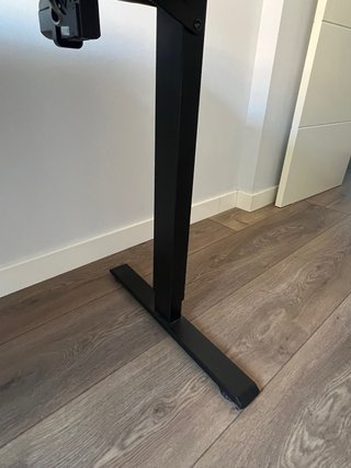 Escritorio elevable negra 140x60 cm