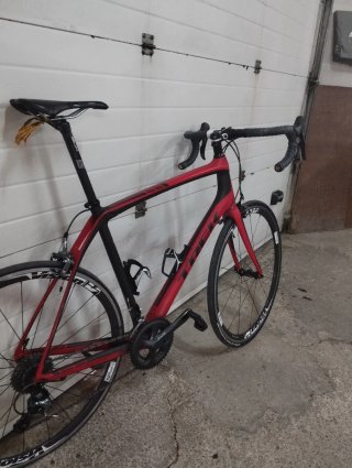 Bicicleta Trek Domane Carbono T60
