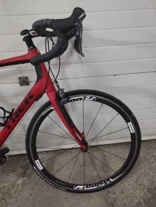 Bicicleta Trek Domane Carbono T60