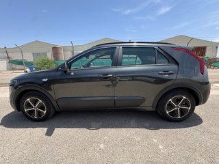Kia Niro 1.6 GDi HEV Concept 95 kW (129 CV)