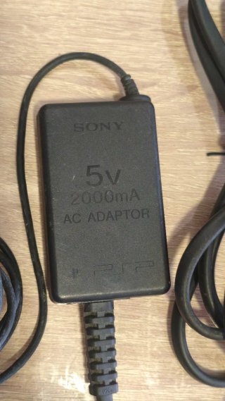 Cargador Original Sony para PSP