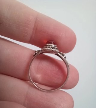 Anillo de plata y ámbar