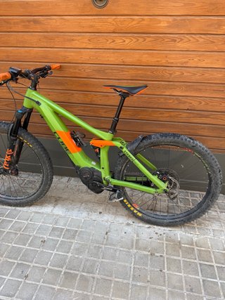 Bicicleta Eléctrica Cube Stereo Hybrid 140