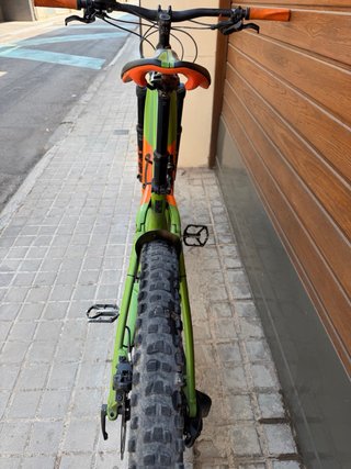 Bicicleta Eléctrica Cube Stereo Hybrid 140