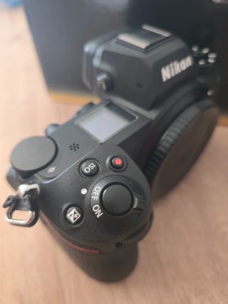 Nikon Z7 II (Cuerpo)