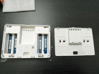 Cronotermostato WiFi EZAIoT V1BW