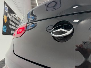 Mercedes-Benz GLC Coupé 2021 300e 320cv AMG LINE