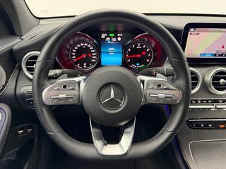 Mercedes-Benz GLC Coupé 2021 300e 320cv AMG LINE