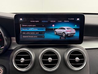 Mercedes-Benz GLC Coupé 2021 300e 320cv AMG LINE