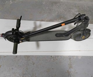 Patinete Eléctrico Xiaomi Essential