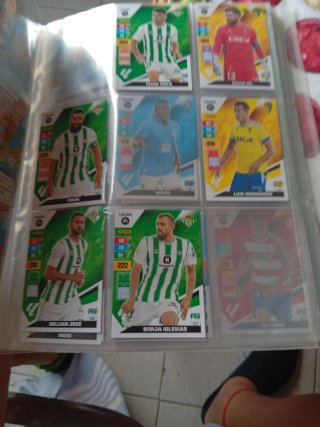 Álbum cromos LaLiga Adrenalyn 2023-24