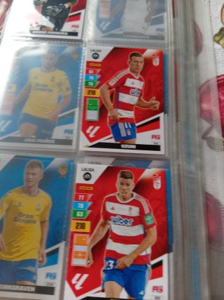 Álbum cromos LaLiga Adrenalyn 2023-24
