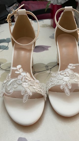 Tacones de Novia Blancos con Encaje
